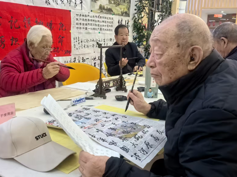 政策鼓励智慧养老，科技如何守护独居长者安全